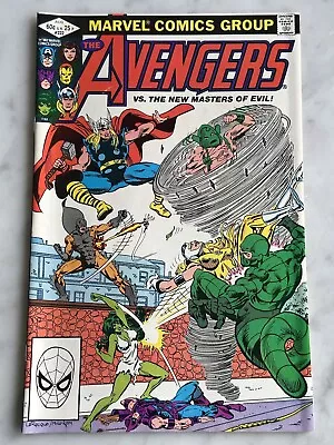 Buy Avengers #222 VF/NM 9.0 - Buy 3 For FREE Shipping! (Marvel, 1982) • 4.40£