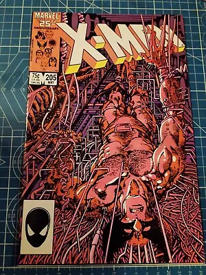 Buy Uncanny X-Men 210 Marvel Comics 8.5 - 9.0 Avg H4-257 • 15.73£