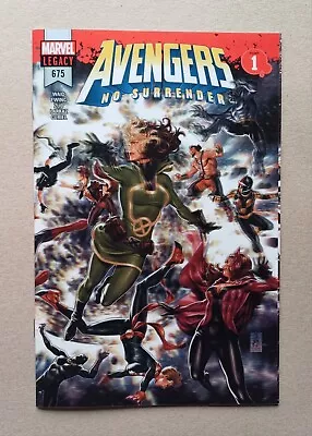 Buy Avengers #675 - 3D Lenticular Cover • 6.50£