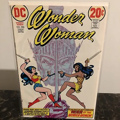 Buy Wonder Woman 206 Fn Fine DC Comics.  Classic Cover.  Future 🔑 • 151.91£