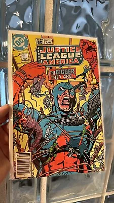 Buy Justice League Of America #215 Newsstand Variant DC 1983 HIGH GRADE COPY • 4.82£