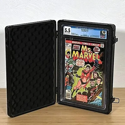 Buy (1) BCW Small Graded Lock Case - For Graded Comics - Single  Latching Case • 48.25£
