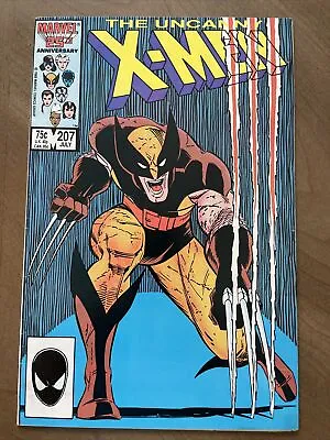 Buy UNCANNY X-MEN #207 (Marvel 1986) Iconic Cover Art By John Romita Jr. • 10.30£