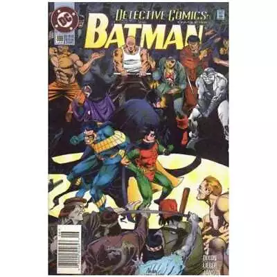 Buy Detective Comics (1937 Series) #686 Newsstand In NM Minus Cond. DC Comics [z' • 5.19£