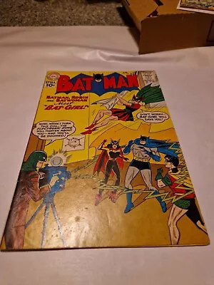 Buy Batman #139 (1961) First Appearance Of Bat-Girl (Complete) FN-/FN • 603.21£