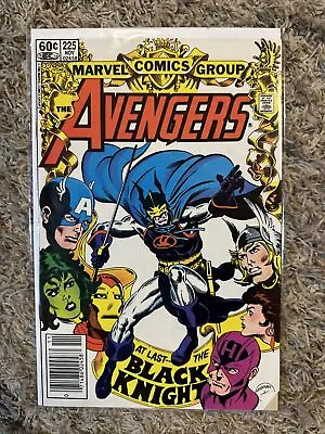 Buy AVENGERS #225 : BRONZE AGE, Marvel Comics 1982 (VF+) Black Knight Appearance • 7.92£