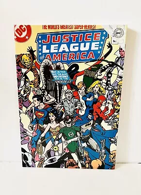 Buy Justice League Of America FRAMED 32 X 46 Cm Art Print Official DC Comics Poster • 40£