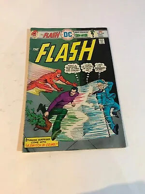 Buy The Flash 238 • 4.80£