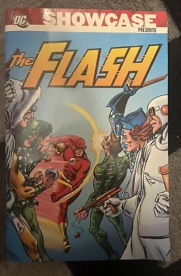 Buy The Flash Showcase The FLASH DC Volume 3 • 14.90£