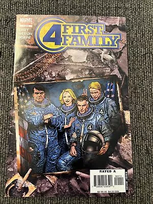 Buy Fantastic Four: FIRST FAMILY #1 (2006 MARVEL) Will Combine Shipping • 1.18£