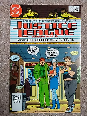 Buy JUSTICE LEAGUE AMERICA # 28 (1989) DC COMICS (VFN Condition) • 1.45£