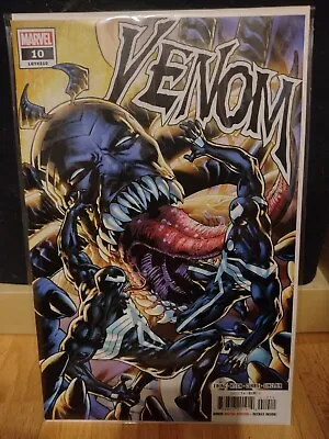 Buy Venom #10 Vf (marvel 2022 1st Print) Comic • 3£