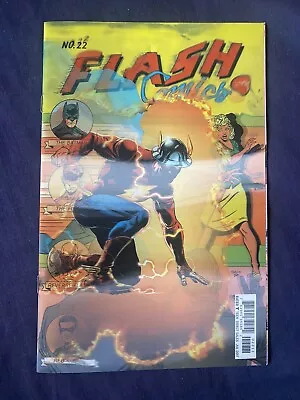 Buy The Flash #22 (3D Lenticular Cover) Bagged & Boarded • 6.45£