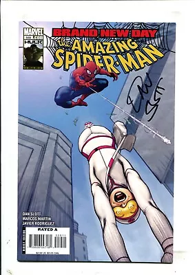 Buy Amazing Spider-Man #559 - Signed By Dan Slott (9.0/9.2) 2008 • 12.02£