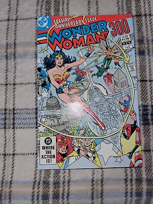 Buy Wonder Woman 300 DC 1983 1st Lyta Trevor - I COMBINE SHIPPING • 9.61£