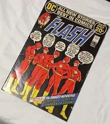 Buy The Flash 217 (DC, 1972) FN • 16.01£