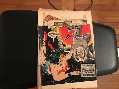 Buy Wonder Woman 99 Early Silver Age Classic Cover Low Grade • 42.90£