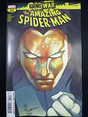 Buy The Amazing SPIDER-MAN #44 Gang War - Apr 2024 Marvel Comic #3B8 • 4.85£
