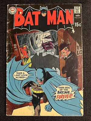Buy DC Comics Batman #217 Neal Adams Cover  Last Silver Age Batman, December 1969. • 26.38£