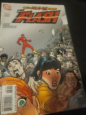 Buy The Flash [2nd Series] #239 (DC, June 2008) • 1.41£