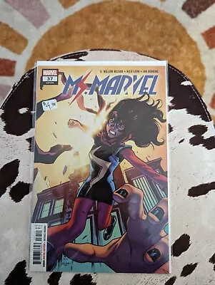 Buy Ms. Marvel #37 Marvel Comic Book • 5.44£