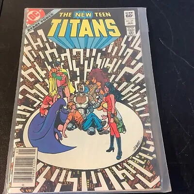 Buy New Teen Titans 27 • 7.20£
