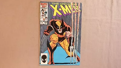 Buy Uncanny X-Men #207 Iconic Cover By John Romita Jr Marvel Comics 1986 • 11.89£