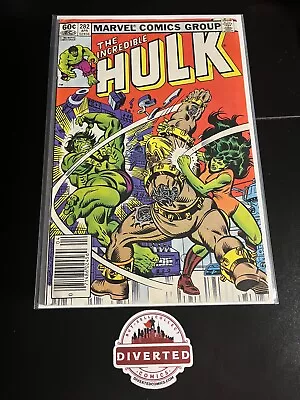 Buy INCREDIBLE HULK #282 1st She-Hulk Team Up 1983 - Newsstand Edition • 10.27£