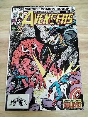 Buy The Avengers  # 226 : Marvel Comics December 1982 : Black Knight Appearance. • 3.99£