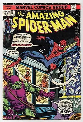 Buy The Amazing Spider-Man #137  The Green Goblin Strikes!  Marvel Comics 1974 • 11.98£
