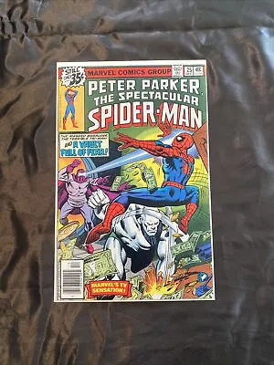 Buy Spectacular Spider-Man #25 VF+ 8.5 Off-White Pages 1978 • 12.64£