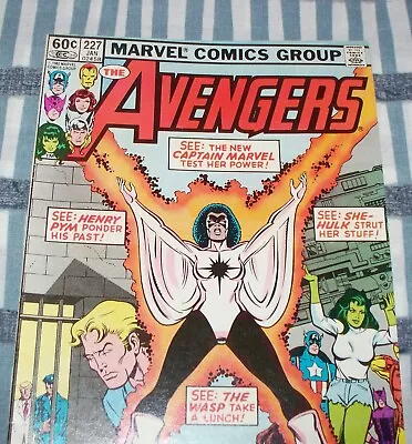 Buy The AVENGERS #227 Captain Marvel Wasp & She-Hulk From Jan. 1983 In VG/F (5.0) • 10.27£