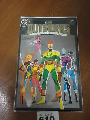Buy # 1 THE OUTSIDERS 1985 DC Comics - VFNM / B&B • 3.95£