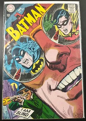Buy BATMAN #205 DC Comics (Robin) • 16.09£