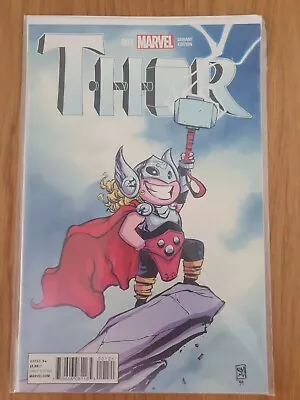 Buy Thor 1 Skottie Young Variant • 30£