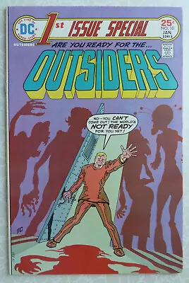 Buy 1st Issue Special #10 - Outsiders - 1st Appearance Of Outsiders Jan 1976 VF+ 8.5 • 9.99£