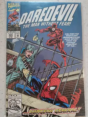 Buy Marvel Comics DAREDEVIL 305 June 1992 • 6£