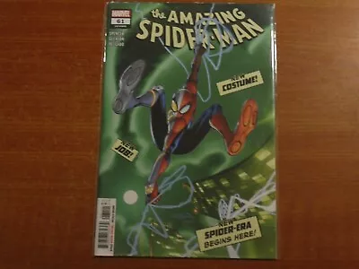 Buy Marvel Comics:  THE AMAZING SPIDER-MAN #61 (LGY #862)  May 2021  New Costume • 5£