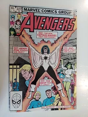 Buy Avengers 227 NM Combined Shipping Add $1 Per  Comic • 6.49£
