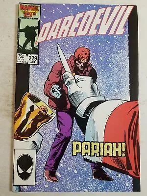 Buy Daredevil (1964) #229 - Very Fine  • 4.74£