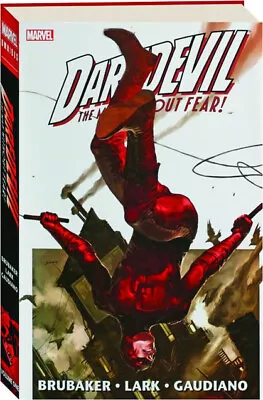 Buy Daredevil By Ed Brubaker And Michael Lark Omnibus - Brand New Hardcover • 57.81£
