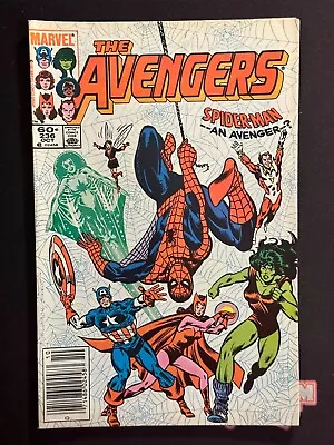 Buy The Avengers #236 (MARVEL, 1983, Newsstand Edition) • 4£