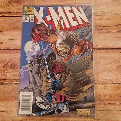 Buy X-Men #33, Volume 2, Marvel Comics, Newsstand,Gambit • 0.99£
