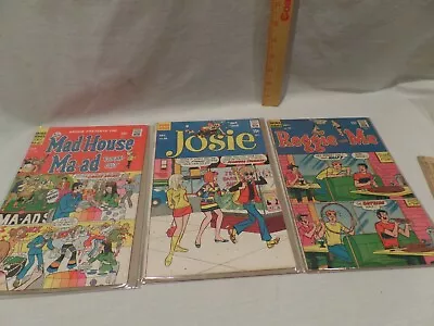 Buy Bundle Of 3 Vintage *archie* Comic Books #32;#38 & #71 • 48.21£