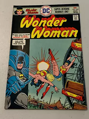 Buy Wonder Woman #222 Vf Dc Comics Bronze Age 1976 • 19.74£