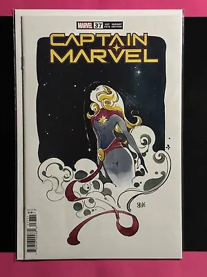 Buy CAPTAIN MARVEL #37 (PEACH MOMOKO VARIANT)(2022) COMIC BOOK ~ Marvel Comics • 4.77£
