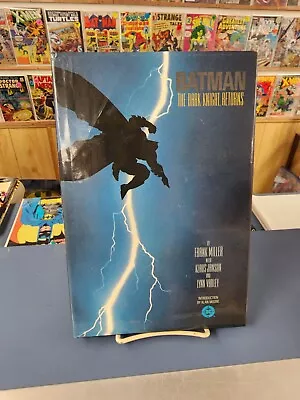 Buy Batman The Dark Knight Returns Hardcover. 1st Print • 119.50£