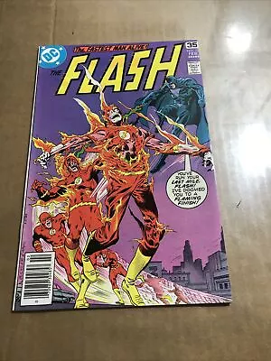 Buy The Flash 253 7.0 • 3.16£