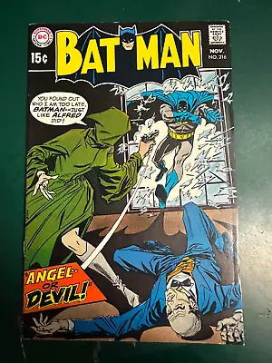 Buy DC Comics Batman #216 • 23.99£