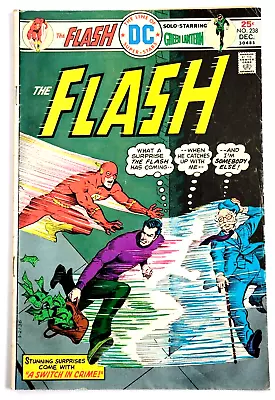 Buy The Flash #238 (1975) / Vg- / Dc Comics / Green Lantern • 7.99£